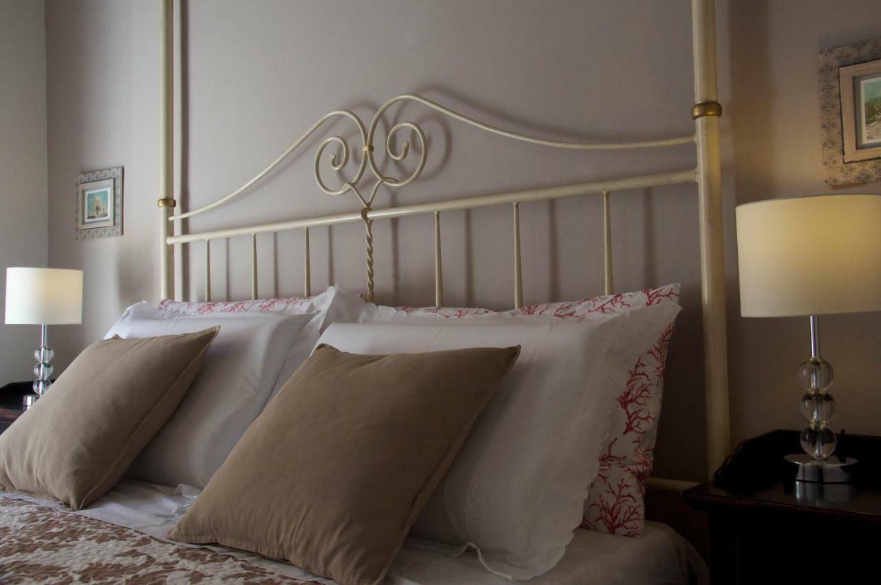 New Romantic Suite Кальярі Екстер'єр фото